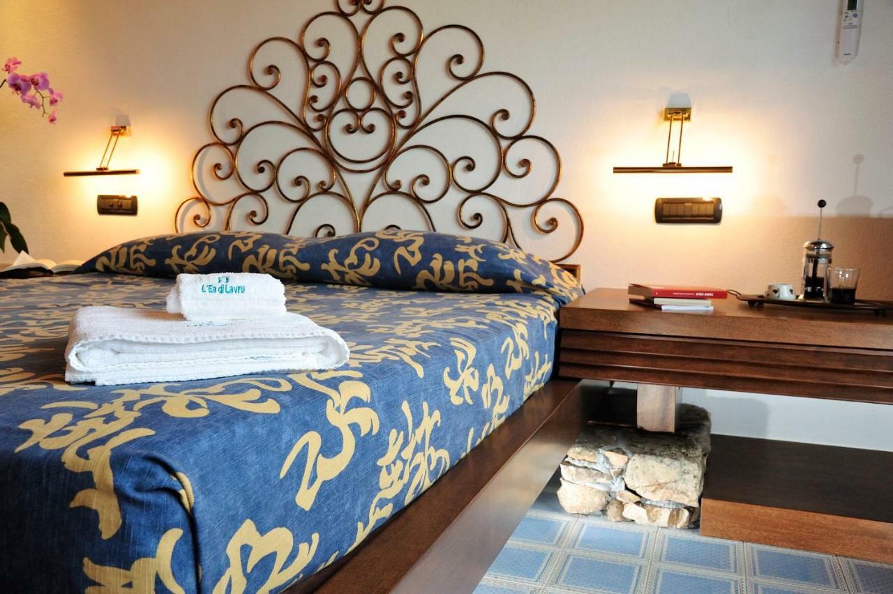 Residence L'Ea Di Lavru - Appartamenti Mono-Bilo-Trilocali 波尔图圣保罗 外观 照片